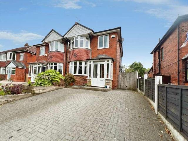 3 bed house for sale