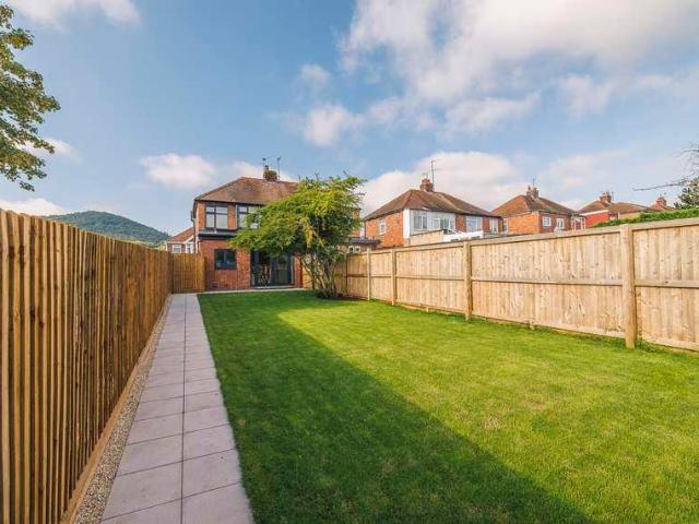 3 bed house for sale
