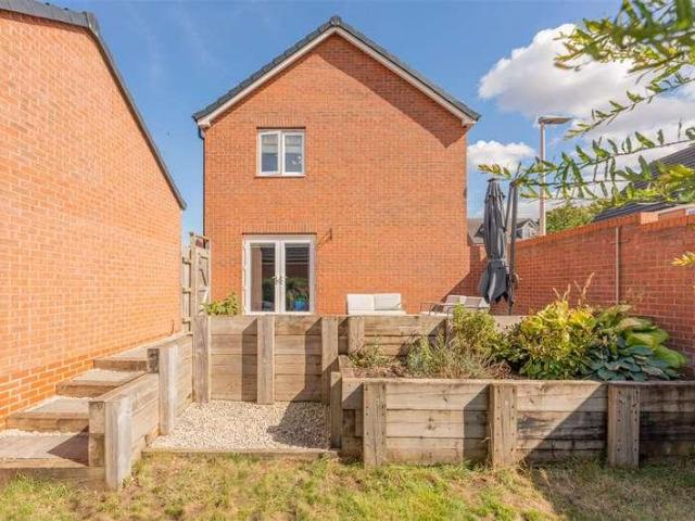 3 bed house for sale