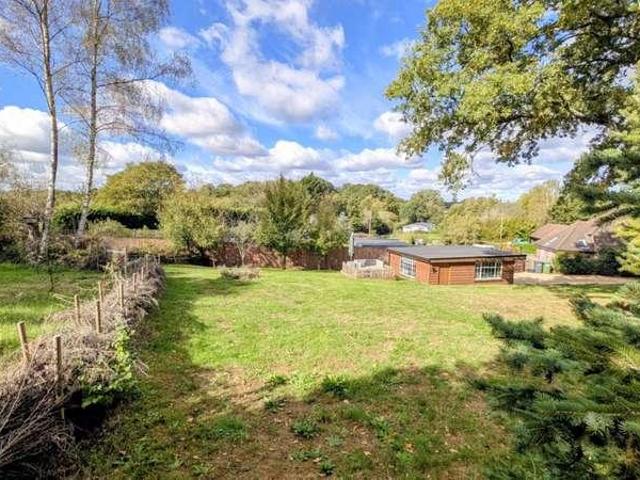 3 bed house for sale