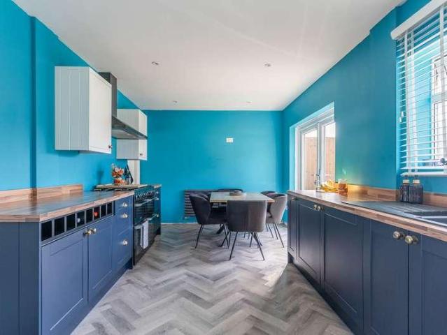 3 bed house for sale