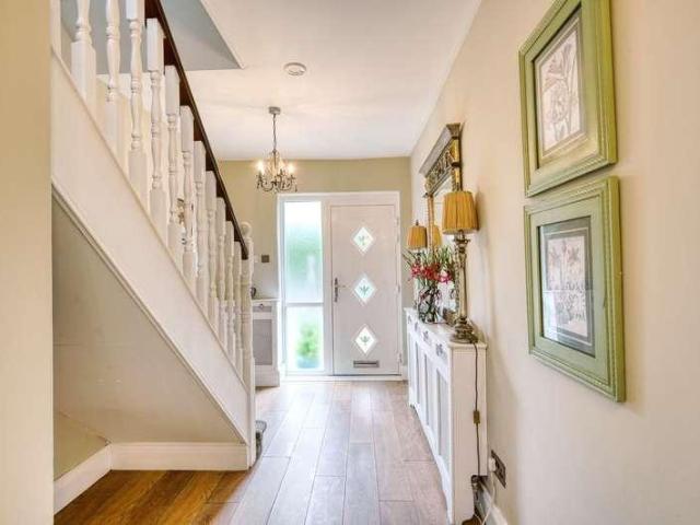 3 bed house for sale
