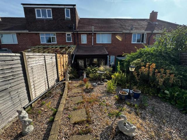 3 bed house for sale