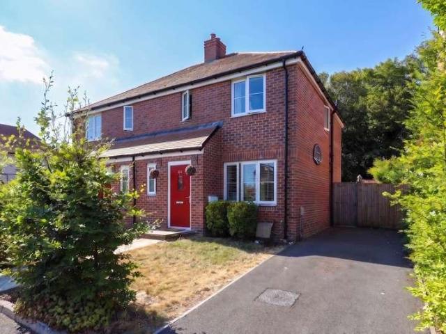 3 bed house for sale