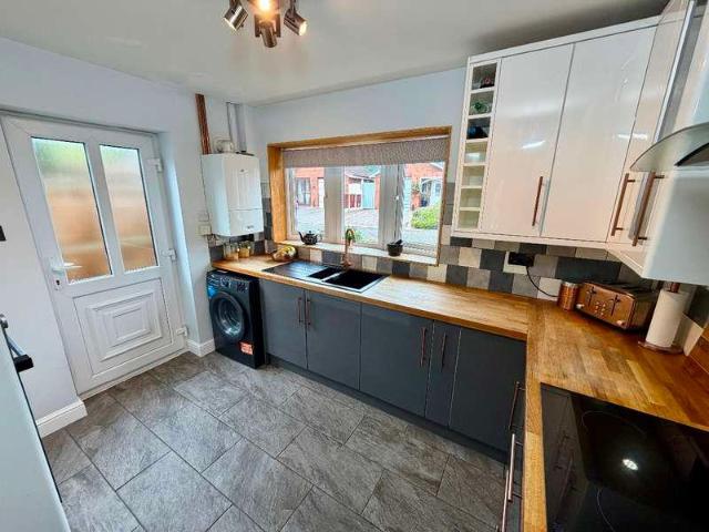 3 bed house for sale