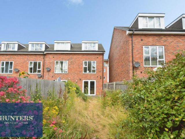 3 bed house for sale