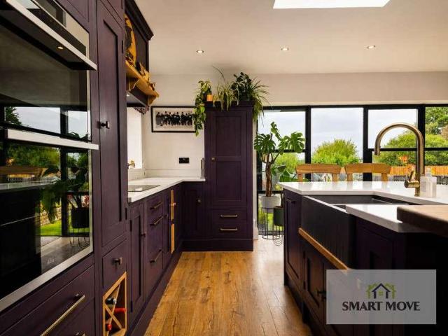 3 bed house for sale