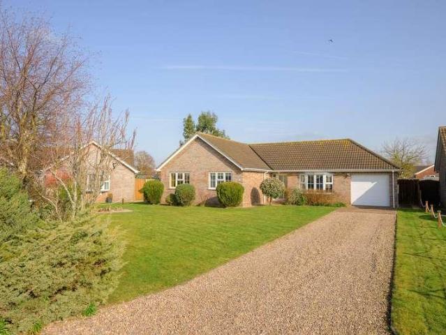 3 bed house for sale