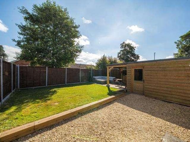 3 bed house for sale