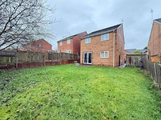 3 bed house for sale