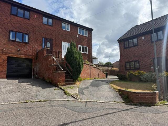 3 bed house for sale