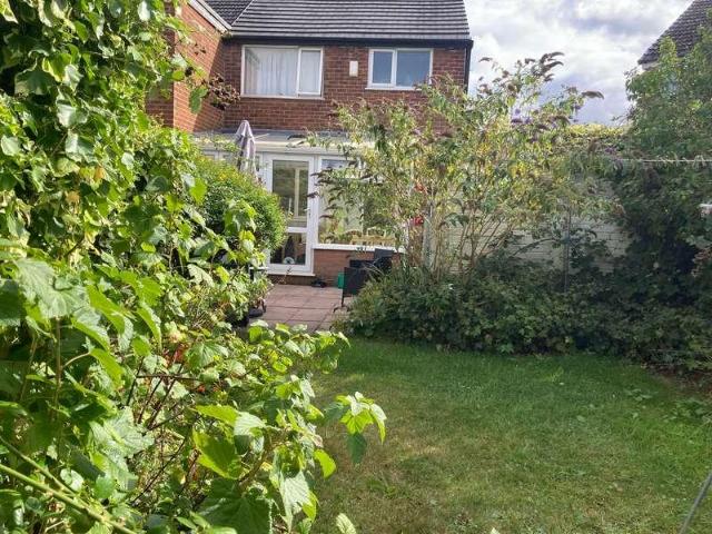 3 bed house for sale