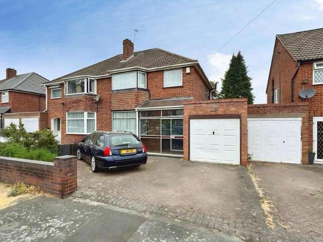 3 bed house for sale