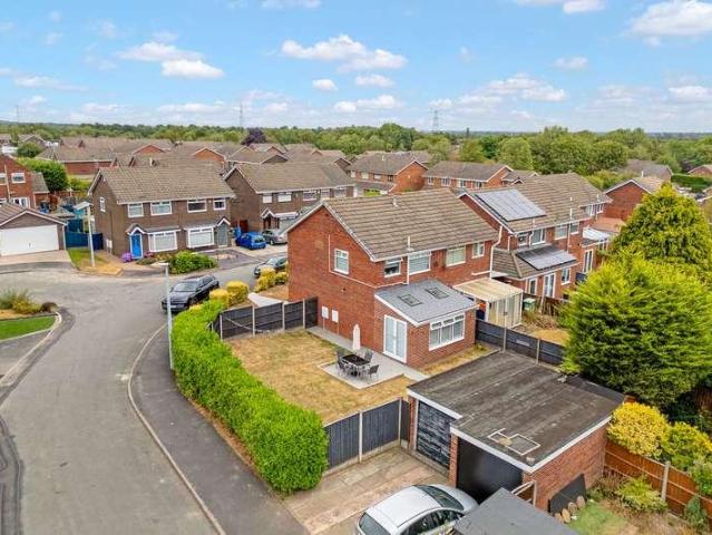 3 bed house for sale
