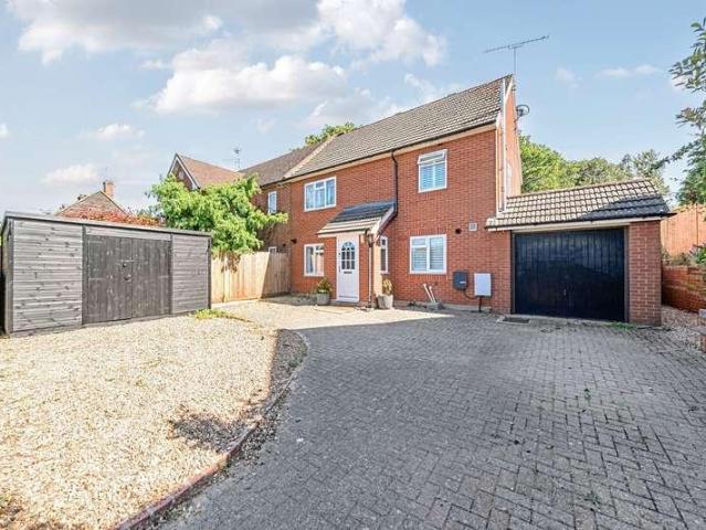 3 bed house for sale