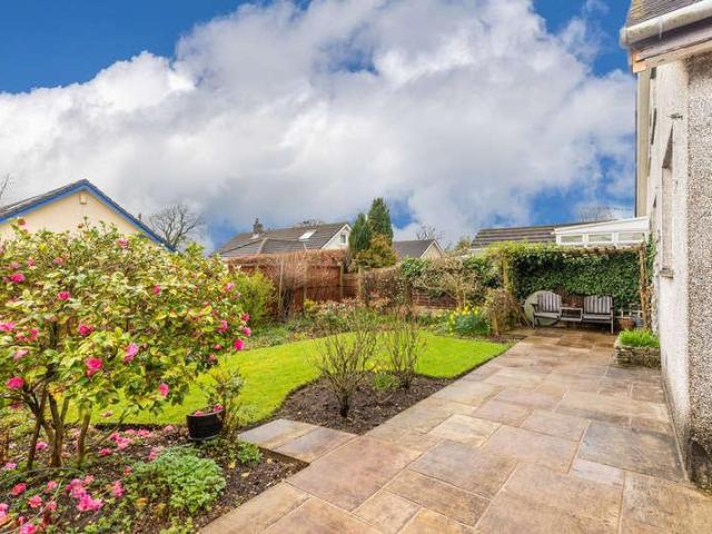 3 bed house for sale