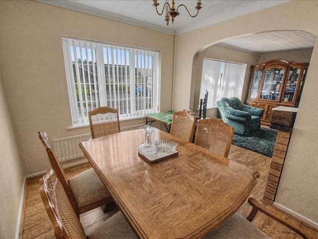 3 bed house for sale