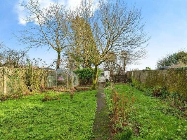 3 bed house for sale