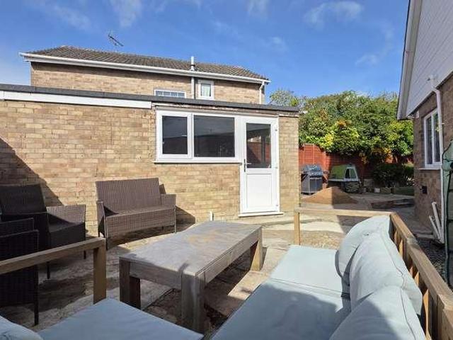 3 bed house for sale