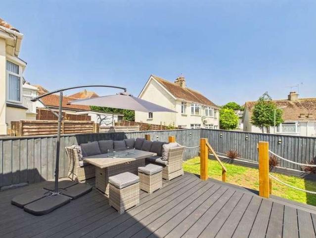 3 bed house for sale