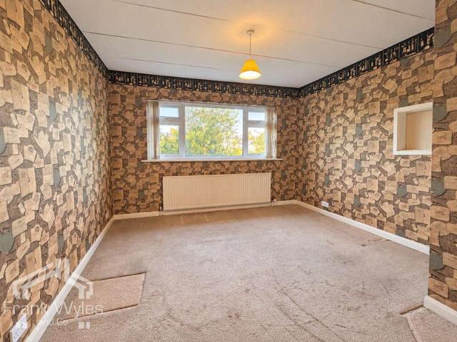 3 bed house for sale