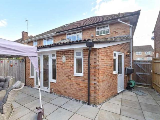 3 bed house for sale