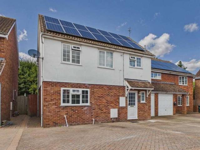 3 bed house for sale