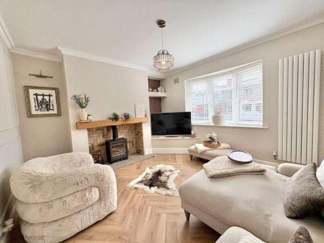 3 bed house for sale