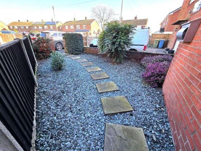 3 bed house for sale