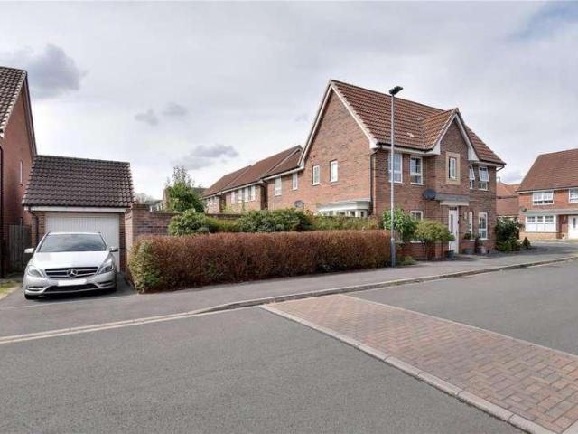 3 bed house for sale