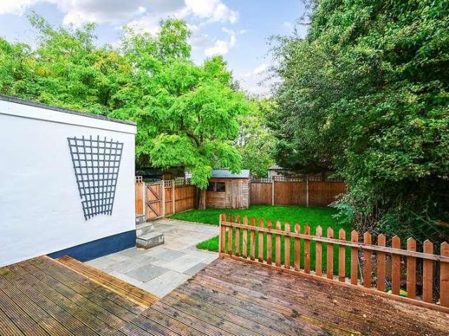3 bed house for sale