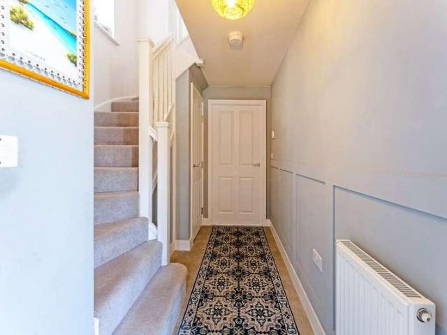 3 bed house for sale