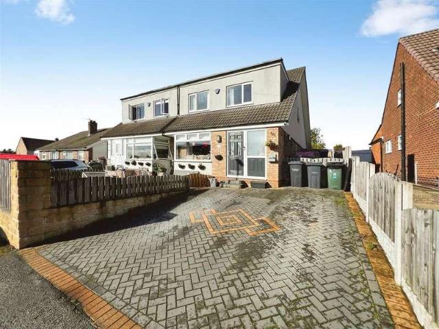 3 bed house for sale
