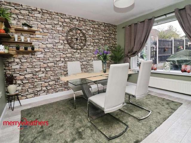 3 bed house for sale