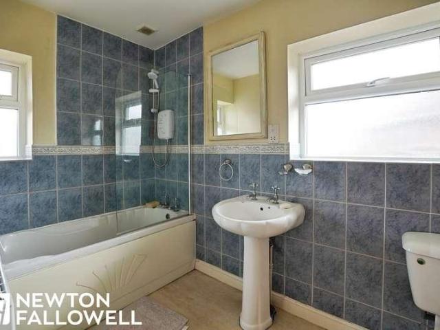 3 bed house for sale
