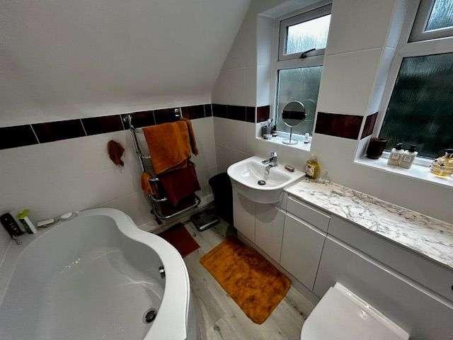 3 bed house for sale