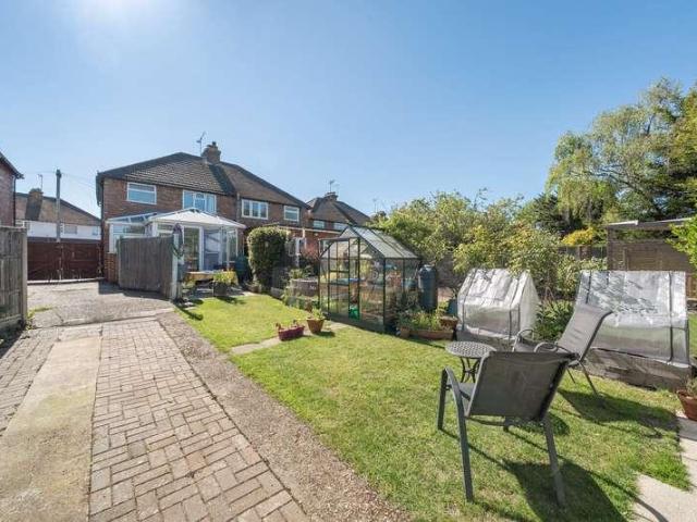 3 bed house for sale