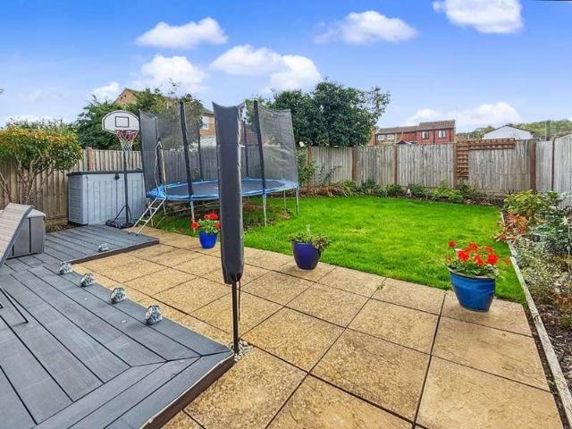 3 bed house for sale
