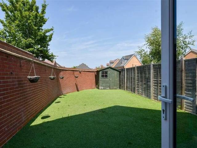 3 bed house for sale