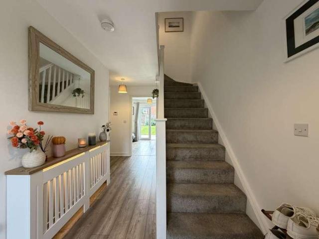 3 bed house for sale