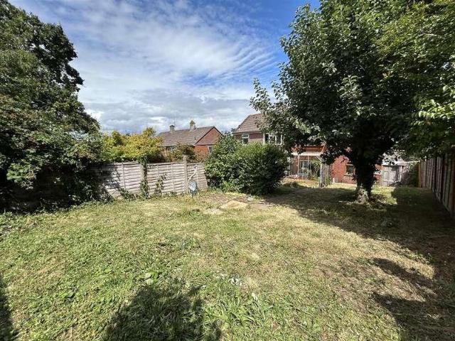 3 bed house for sale