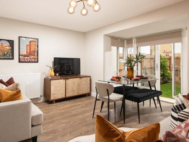 3 bed house for sale