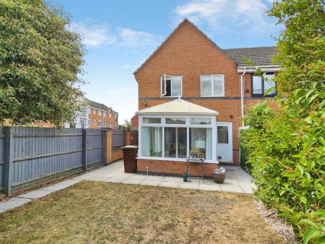 3 bed house for sale