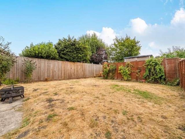 3 bed house for sale