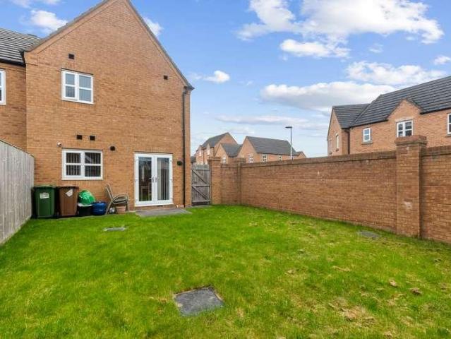 3 bed house for sale
