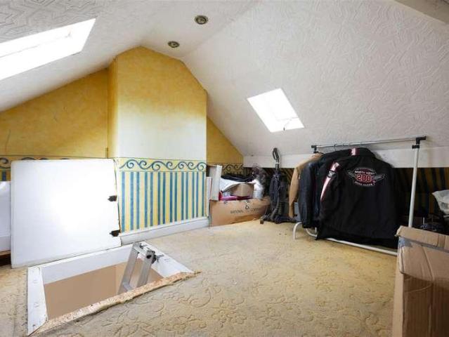 3 bed house for sale