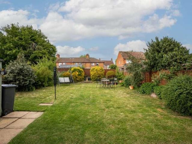 3 bed house for sale
