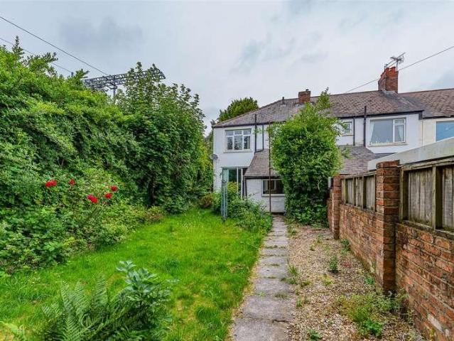 3 bed house for sale