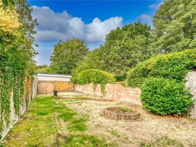 3 bed house for sale