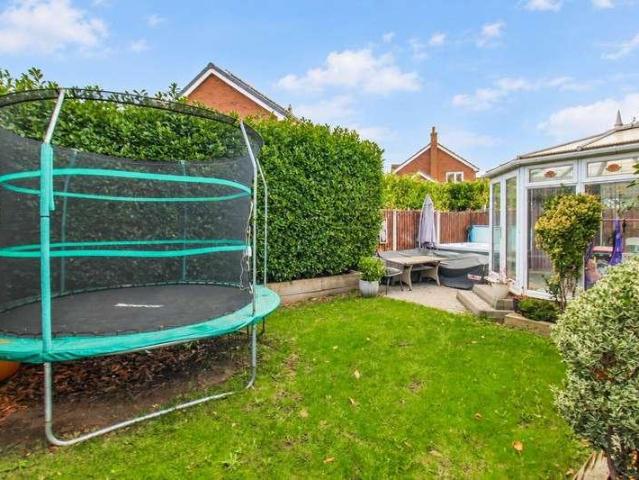 3 bed house for sale